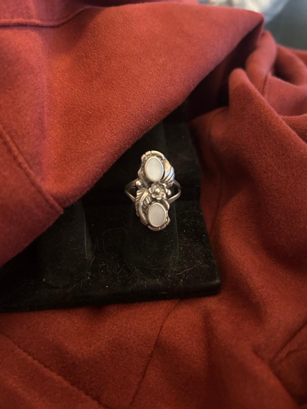 Navajo Sterling Silver White Stone Floral accent Ring
